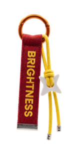 charm_brightness_keychains_carrega_movi_o_bem